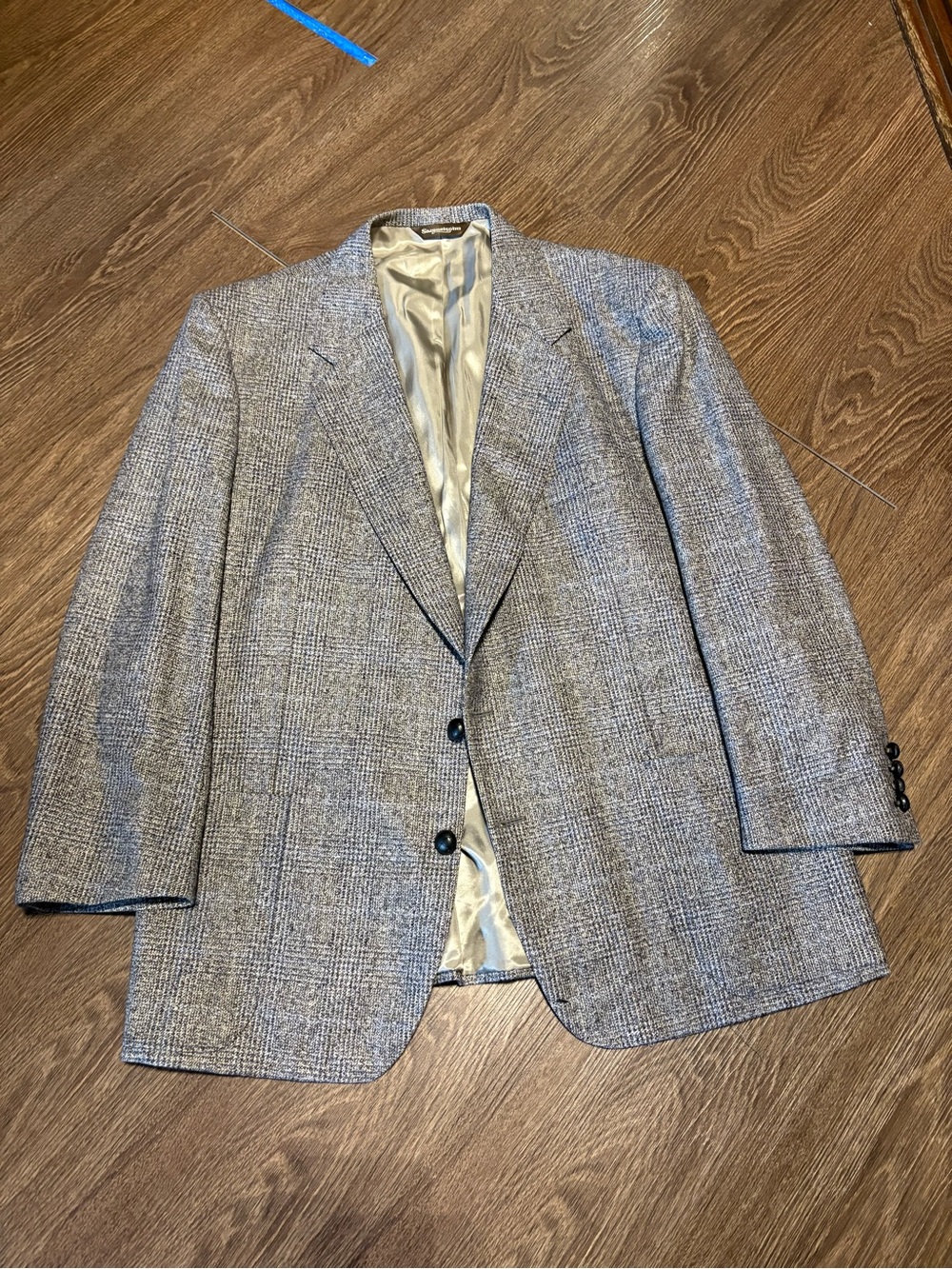 Samuelsohn Gray Glen Plaid Blazer with Subtle Check